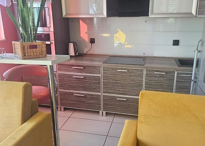 Апартаменты Baszta Kaszana Trzebiatow nad Rega